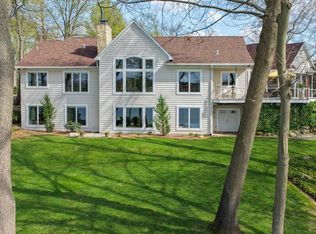 62102 Pheasant Pointe Dr, Sturgis, MI 49091