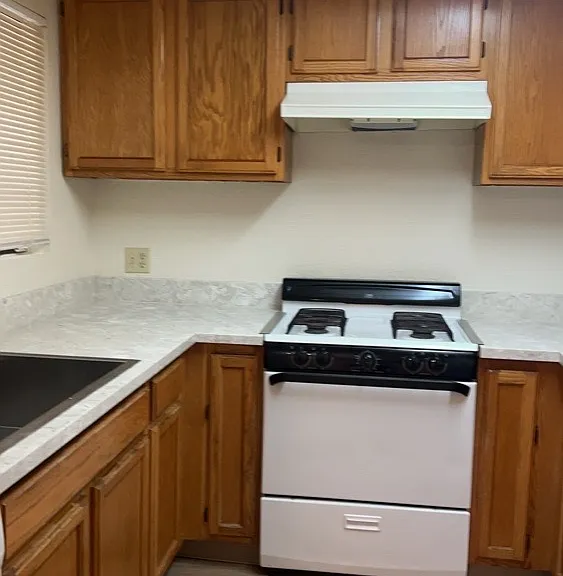 55 Stenner St #J — Photo 11