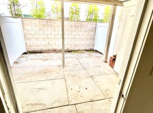 3-10827 Kling St, North Hollywood, CA 91602