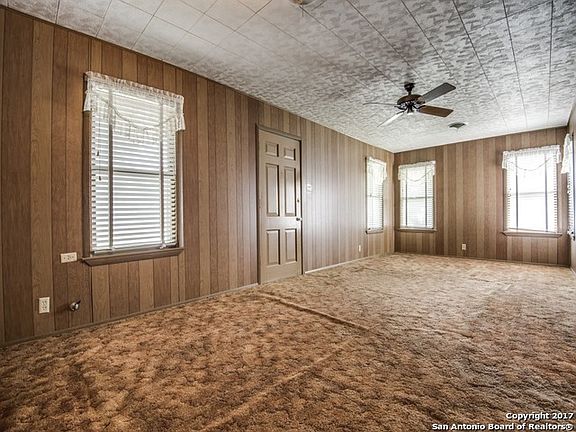 5th image of 646 Cravens Ave
