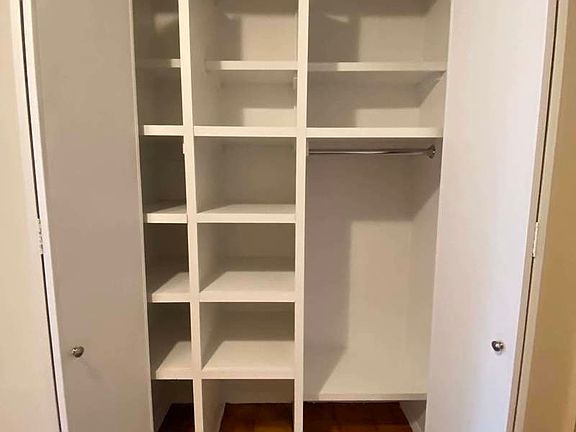 5th image of 250 E 63rd St APT 811