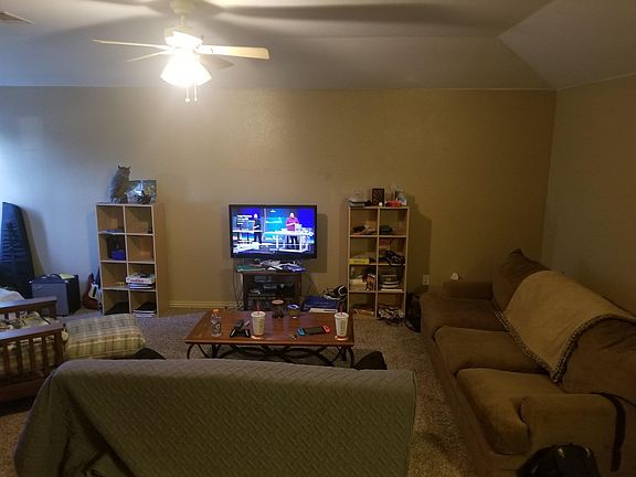 4th image of 1204 E Jewell St APT A