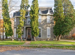 23 Reed St, Naples, NY 14512