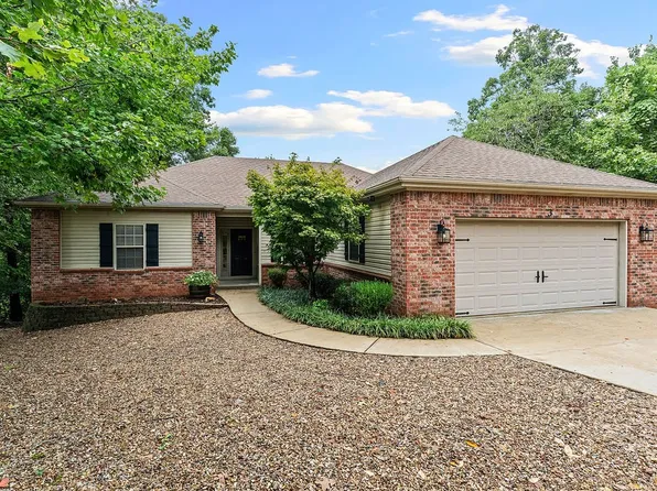 3 Embleton Cir, Bella Vista, AR 72714