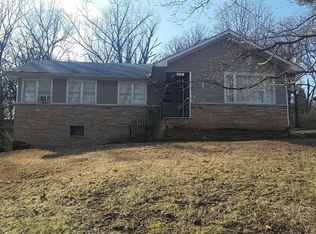 710 S Lincoln St, Neosho, MO 64850