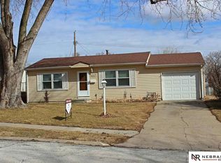 7317 S 71st St, La Vista, NE 68128