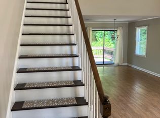 1414 Springmist Dr, Charlotte, NC 28262