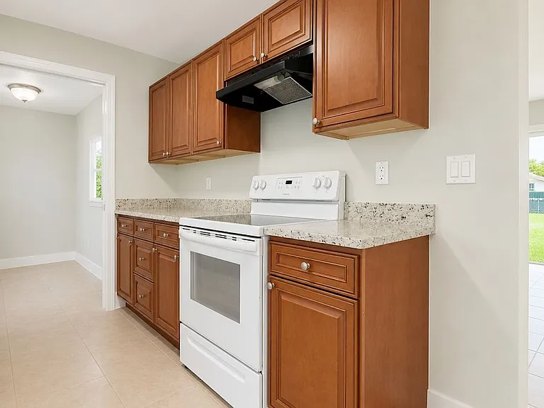 3982 Wheaton Ct — Photo 7