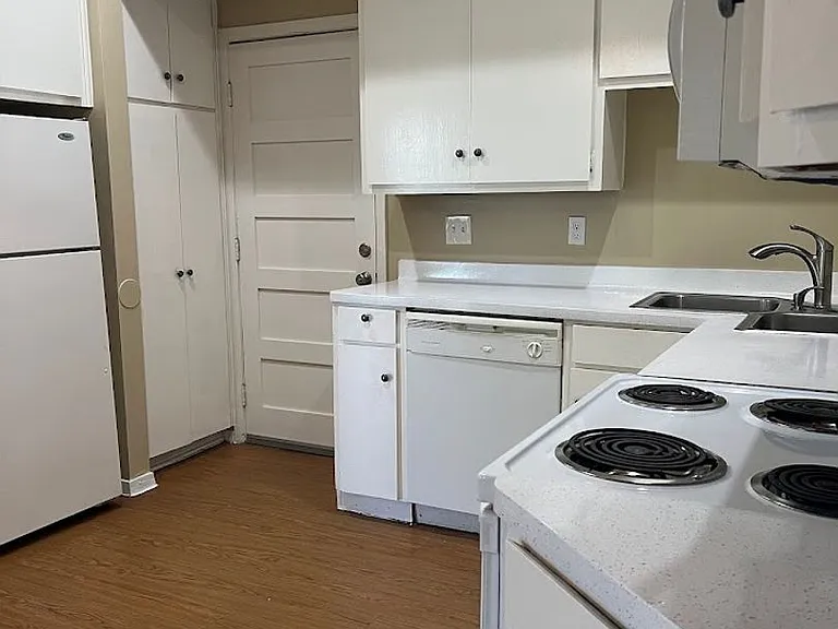 2612 San Pedro St #117 — Photo 6