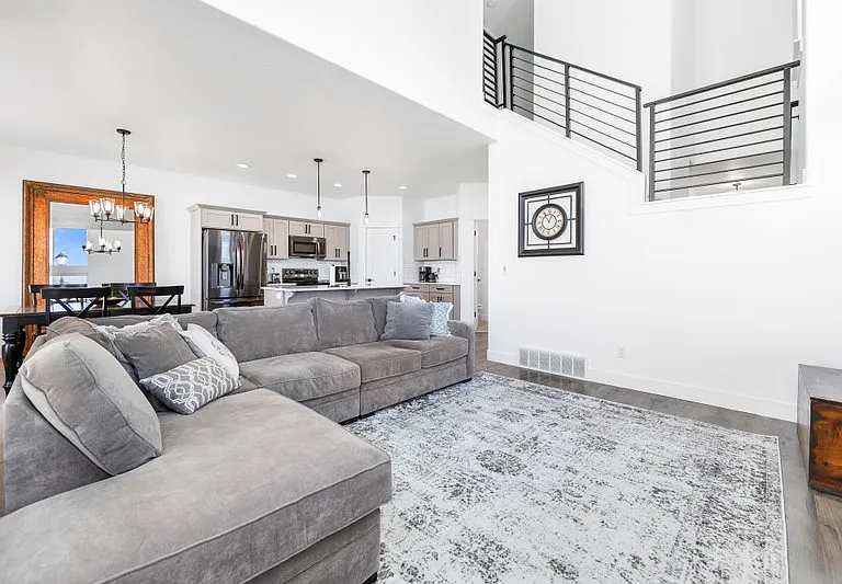 5108 W Tyce Ln — Photo 4