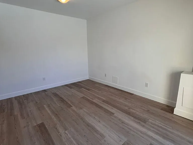 3647 S Lisbon Ct — Photo 30