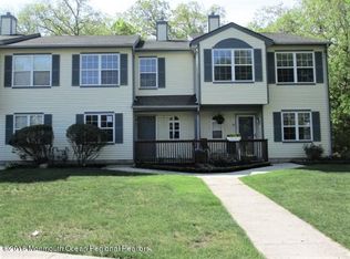 36 Quail Run, Bayville, NJ 08721
