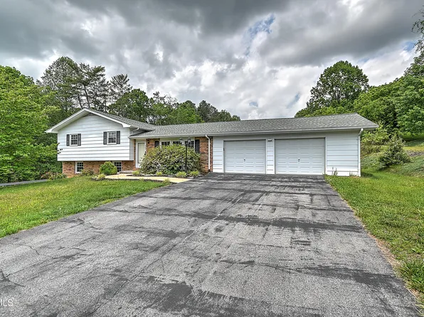 205 Clear Branch Cir, Blountville, TN 37617