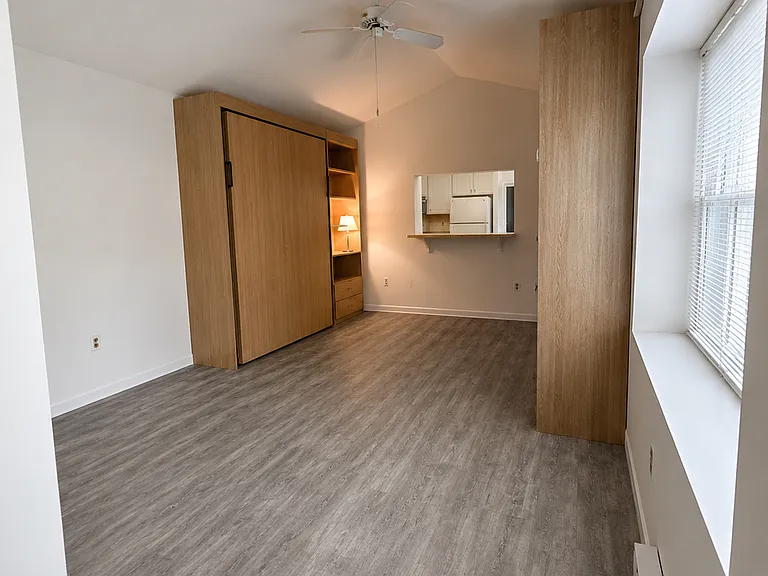 31 Railroad St #1-N — Photo 3