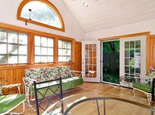 22 Hickory Dr, Townsend, MA 01469