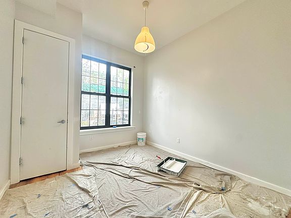 4th image of 30 Park St #1