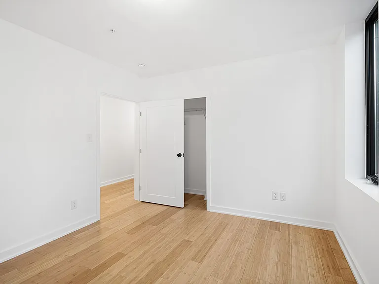 Welcome to Emerald Fox Lofts — Photo 6