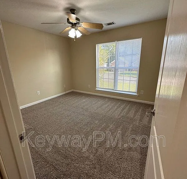 2136 Sylvan Lake Dr — Photo 11