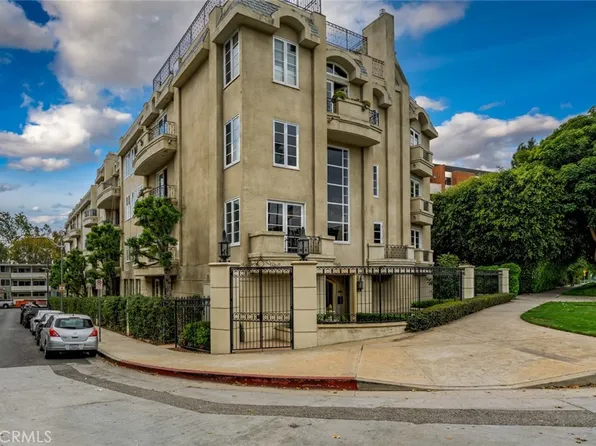 11740 W Sunset Blvd APT 14, Los Angeles, CA 90049