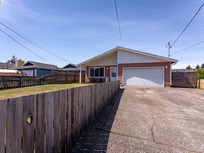 1140 Sanford St, Coos Bay, OR, 97420