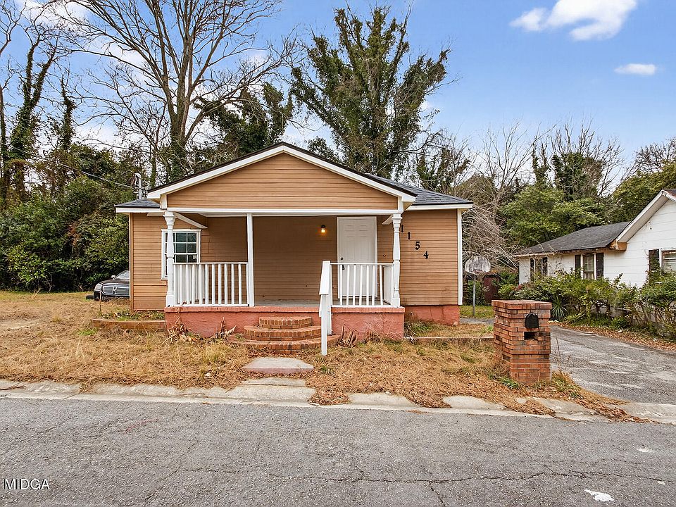 1st image of 1154 Davis Cir