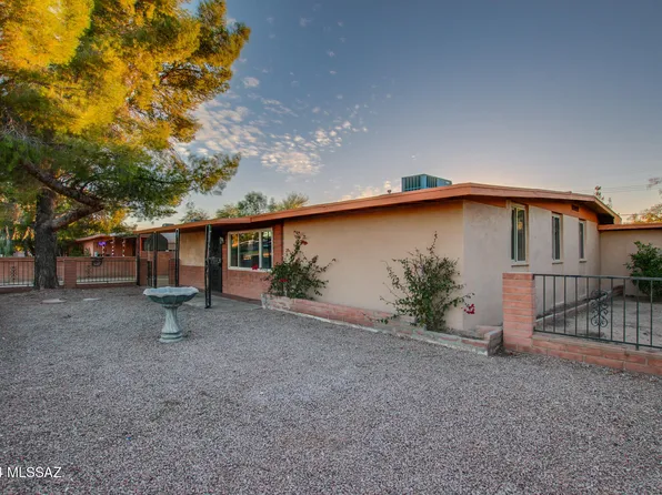 1808 S Columbus Blvd, Tucson, AZ 85711