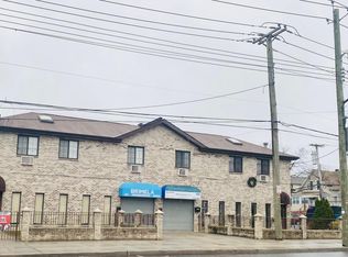 306 White Plains Rd, Bronx, NY 10473