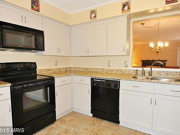 2nd image of 6141 Castletown Way