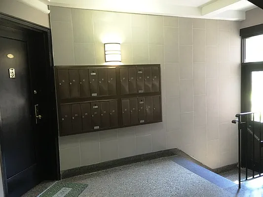 Rented by Prime Realty | media 17