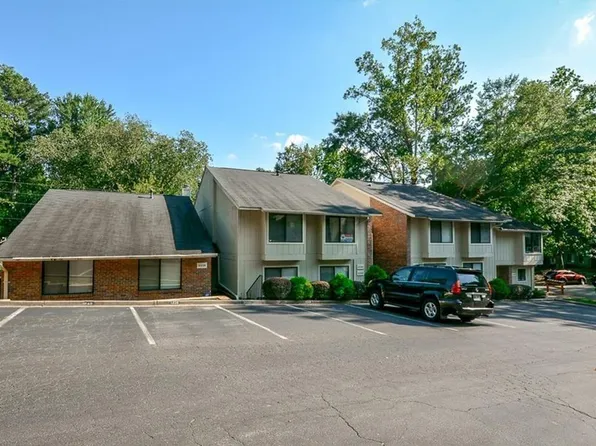 2238 Surrey Ct, Marietta, GA 30067