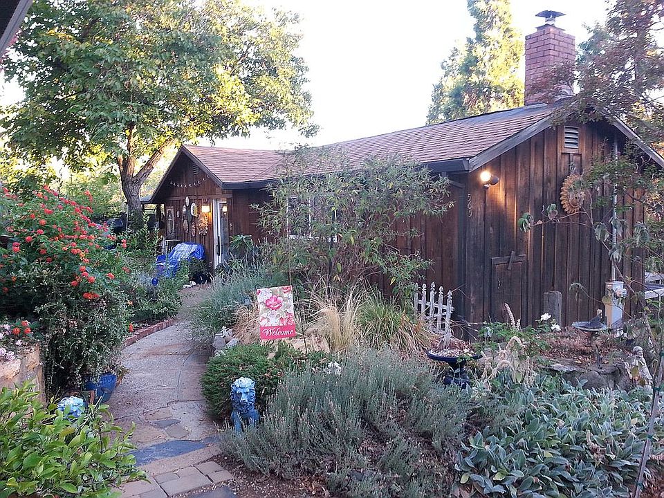 Lovely 1930's Bungalo