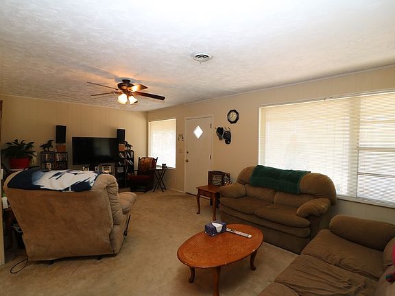 4th image of 1606 Aldrich St NE