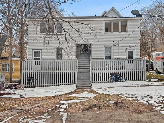 4th image of 485 Belvidere St E