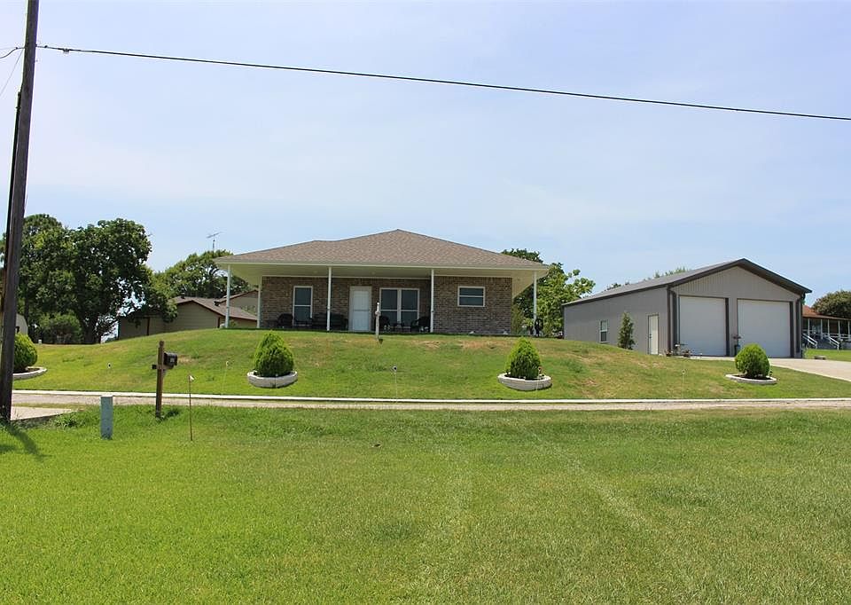 1st image of 240 Fishermans Bend Dr