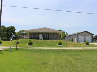 240 Fishermans Bend Dr, Pointblank, TX 77364