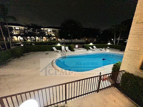 4th image of 315 S Crescent Dr APT 202