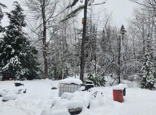 176 Carter Rd, Bradford, ME 04410