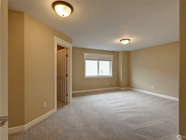 16308 Simonds Rd NE — Photo 10