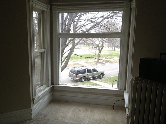 Living room bay window