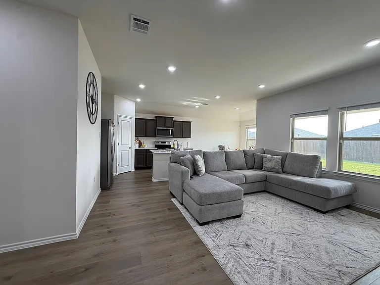 305 Charmed Way — Photo 23