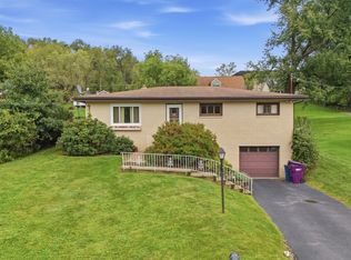 106 Leroy St, Pittsburgh, PA 15239