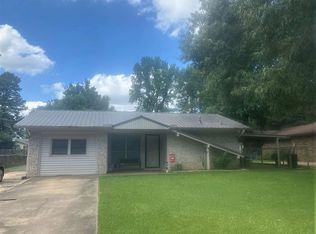 1607 E 47th St, Texarkana, AR 71854