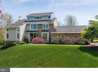 410 Fox Meadow Ln, West Chester, PA 19382