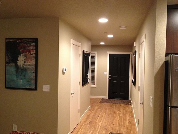 4th image of 3711 NE 87th Pl