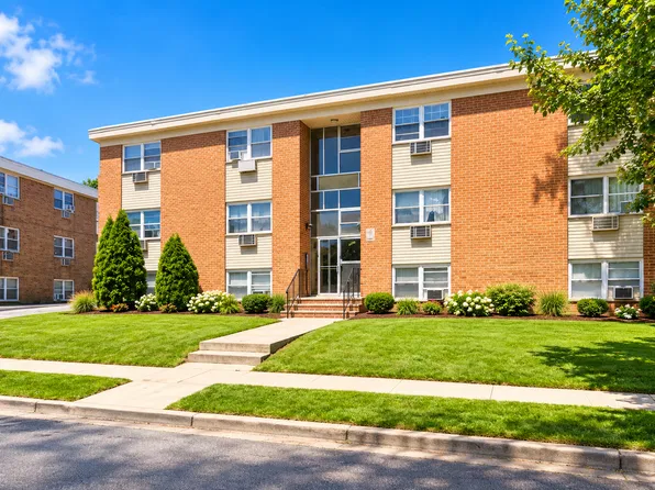 Riley Realty Apartments