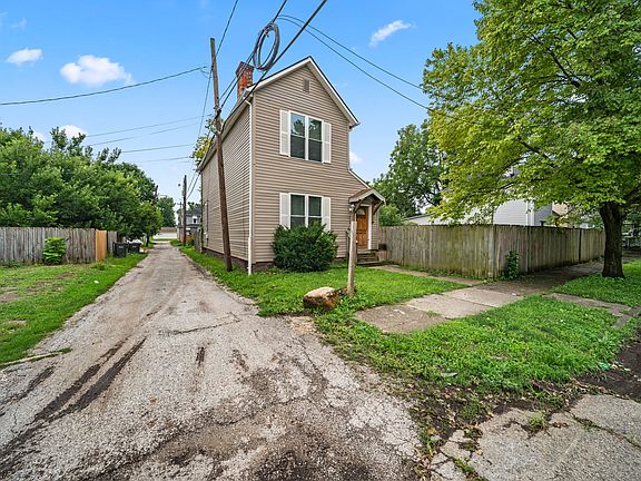 3rd image of 1708 S 3rd St