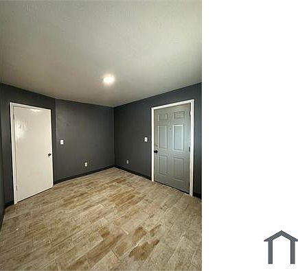 1st image of 1212 E St #3