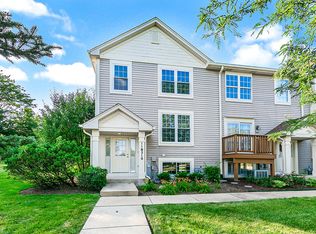 11S510 Rachael Ct, Willowbrook, IL 60527