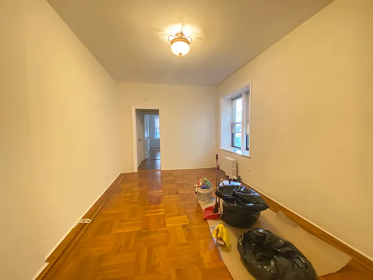 8701 Ridge Blvd #A8 — Photo 5