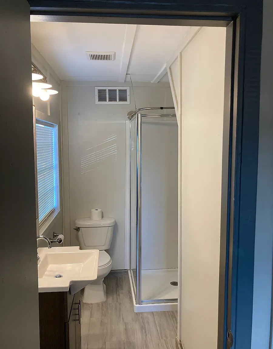 1 bed, 360 sqft, $900 — Photo 2